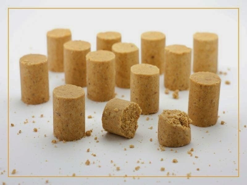Yoki Sweet Peanut Rolls (Pacoquinha Rolha) - 352g